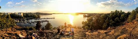 9pm in sweden.